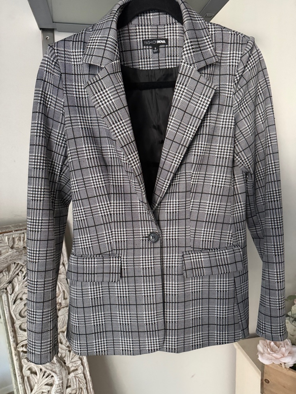 Fashion Nova Black & Gray Glen Plaid Blazer